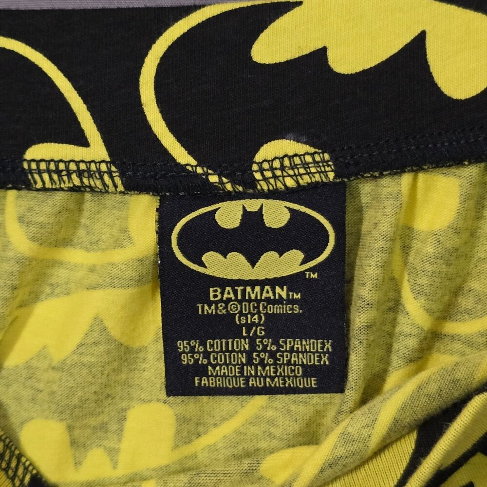 Batman Logo Print Skater Skirt Black Yellow Elastic Waist Womens Large NWT - Picture 4 of 6